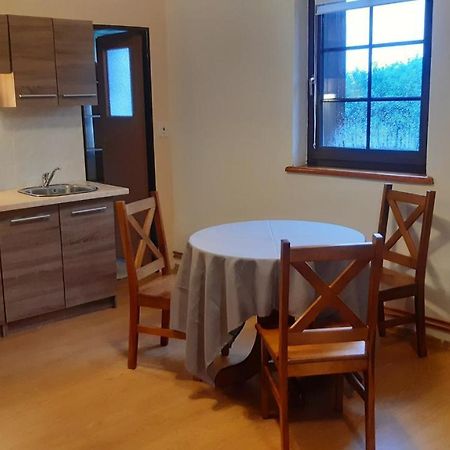 Budha Apartmá Jirikov  Esterno foto