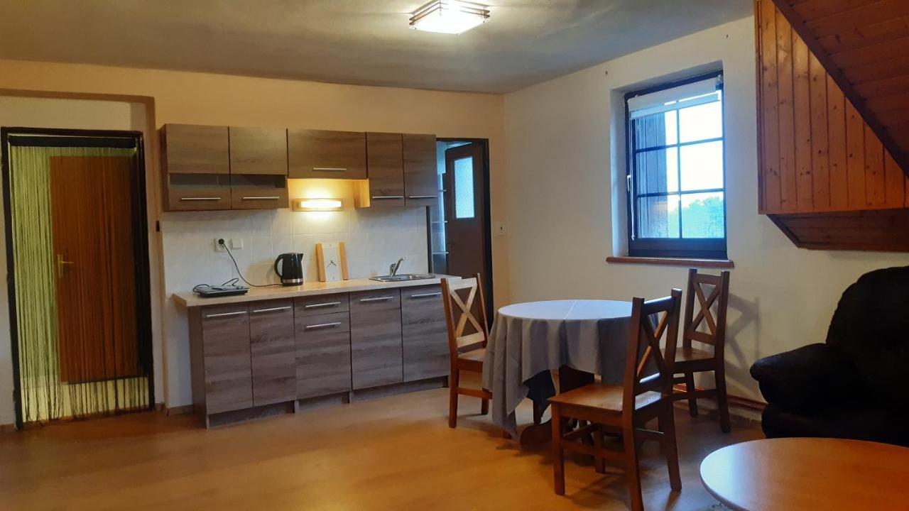 Budha Apartmá Jirikov  Esterno foto