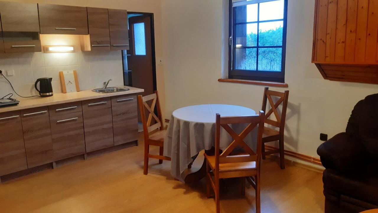 Budha Apartmá Jirikov  Esterno foto
