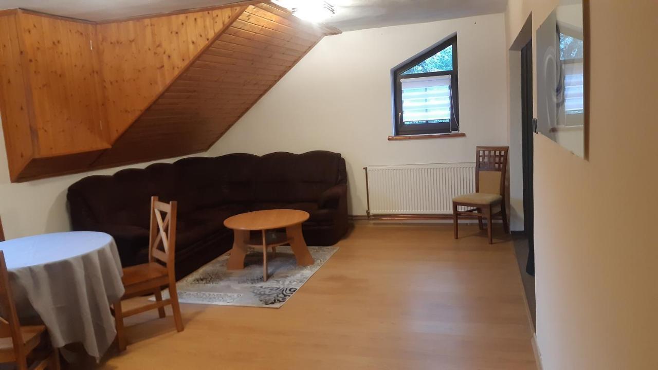 Budha Apartmá Jirikov  Esterno foto