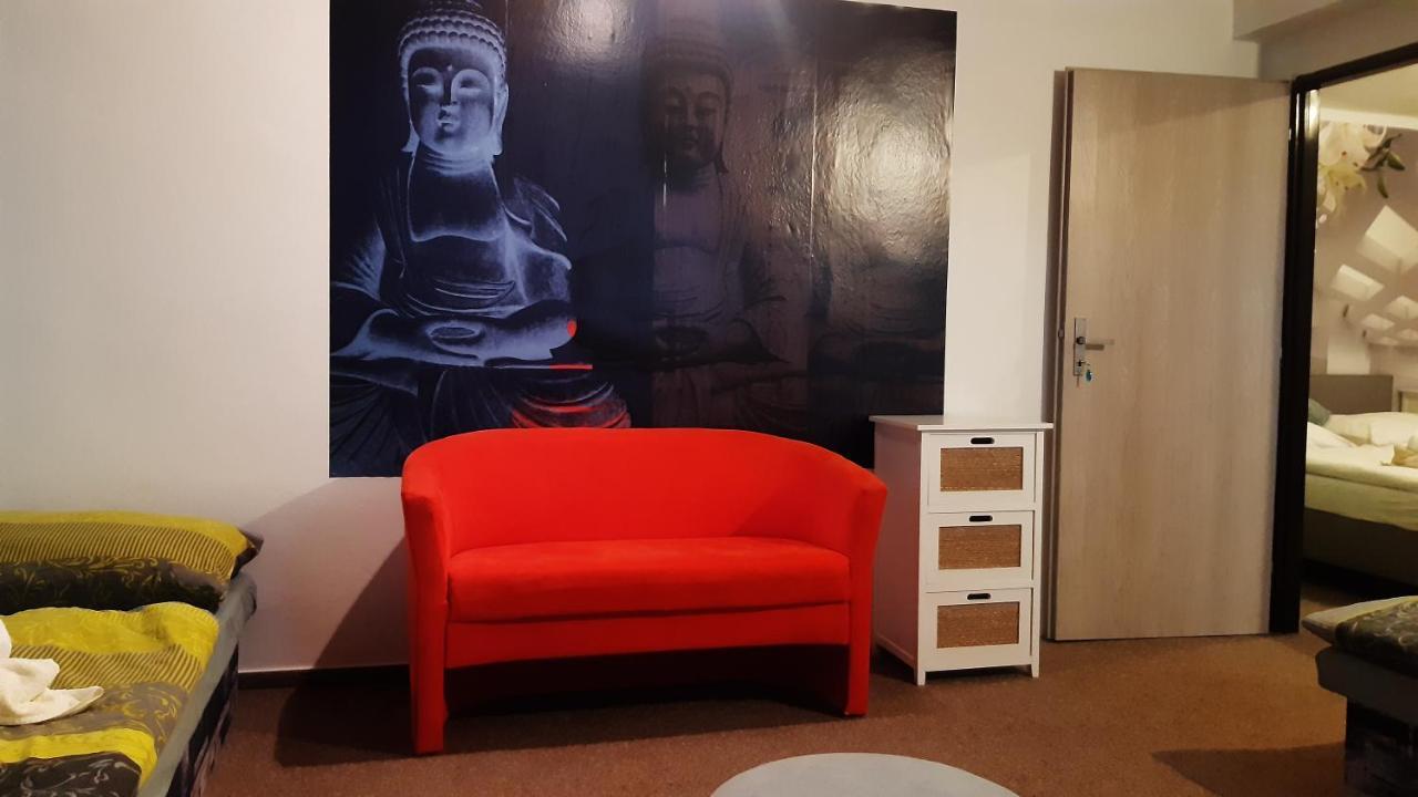 Budha Apartmá Jirikov  Esterno foto