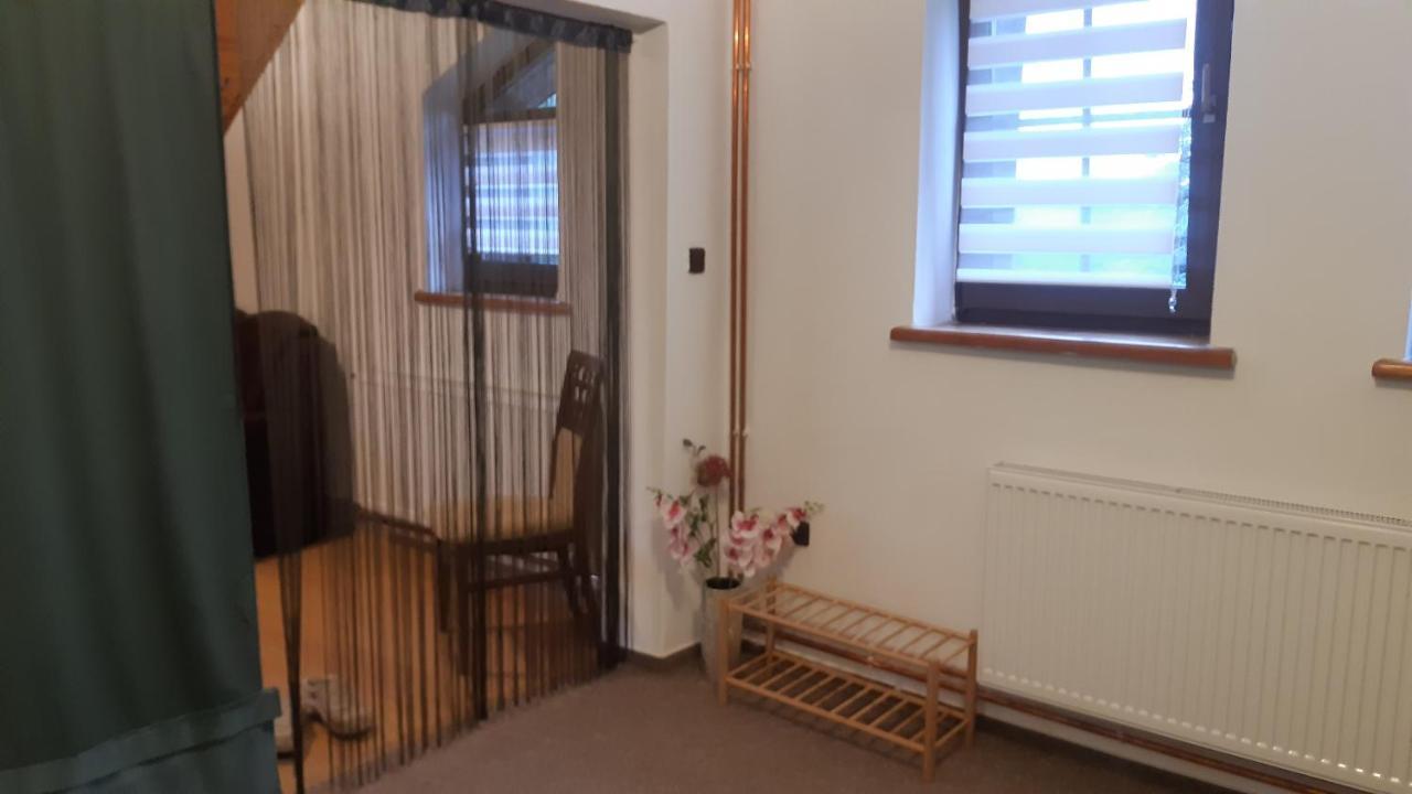Budha Apartmá Jirikov  Esterno foto